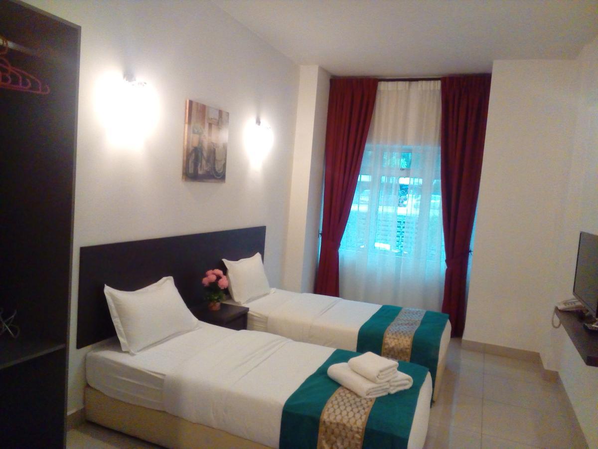 Aster Hotel Bukit Jalil Kuala Lumpur Buitenkant foto