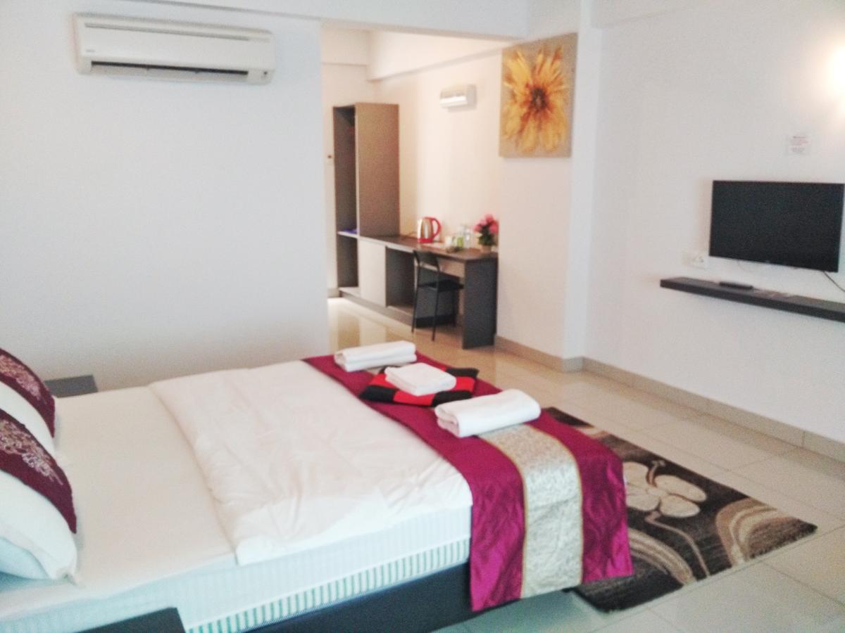 Aster Hotel Bukit Jalil Kuala Lumpur Buitenkant foto
